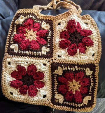 medium tote bag ($30)